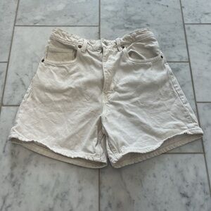 Zara Off-White Denim Shorts. Little stain on back pocket.